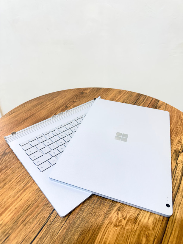 لپ تاپ surface مدل book 2